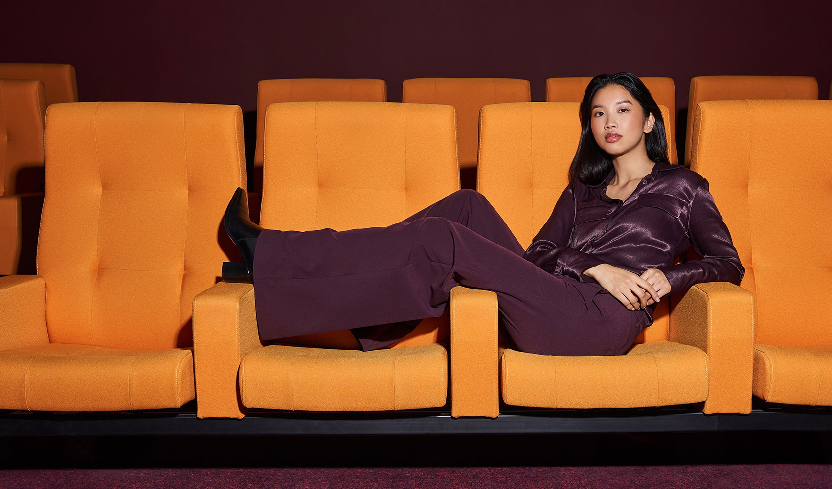 zeitlos mode beck keyvisual angels fw2025 02